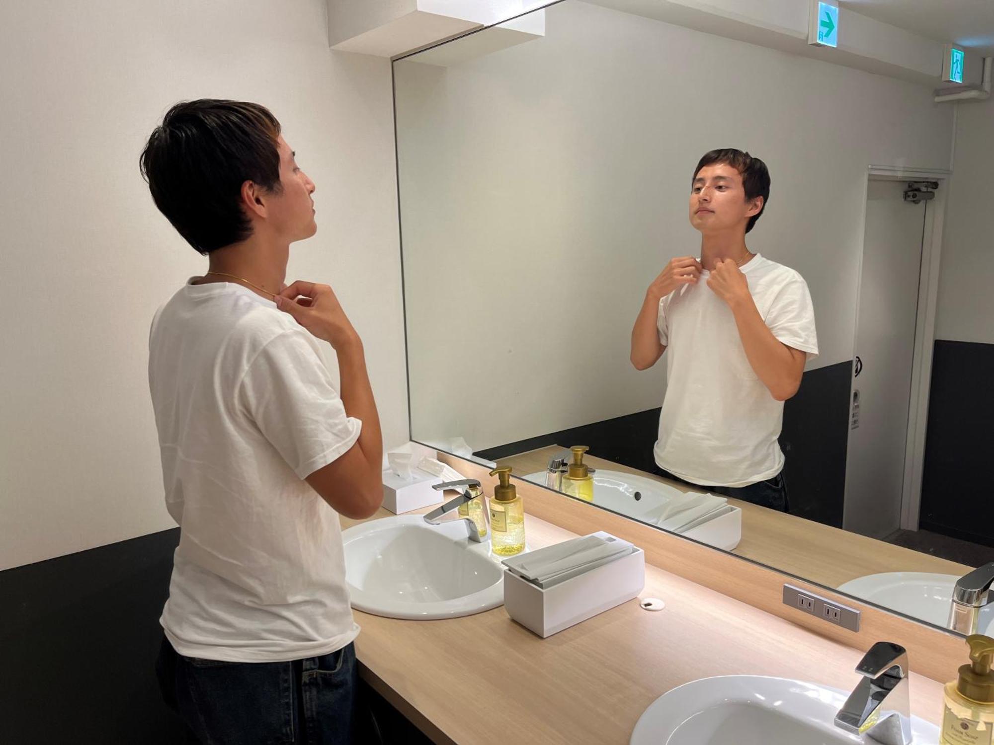 White Hostel Shinsaibashi أوساكا المظهر الخارجي الصورة
